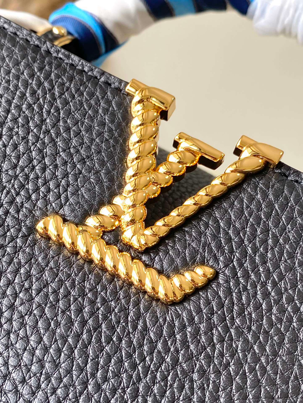 Louis Vuitton Capucines BB