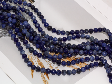 Нить бусин из содалита 8мм