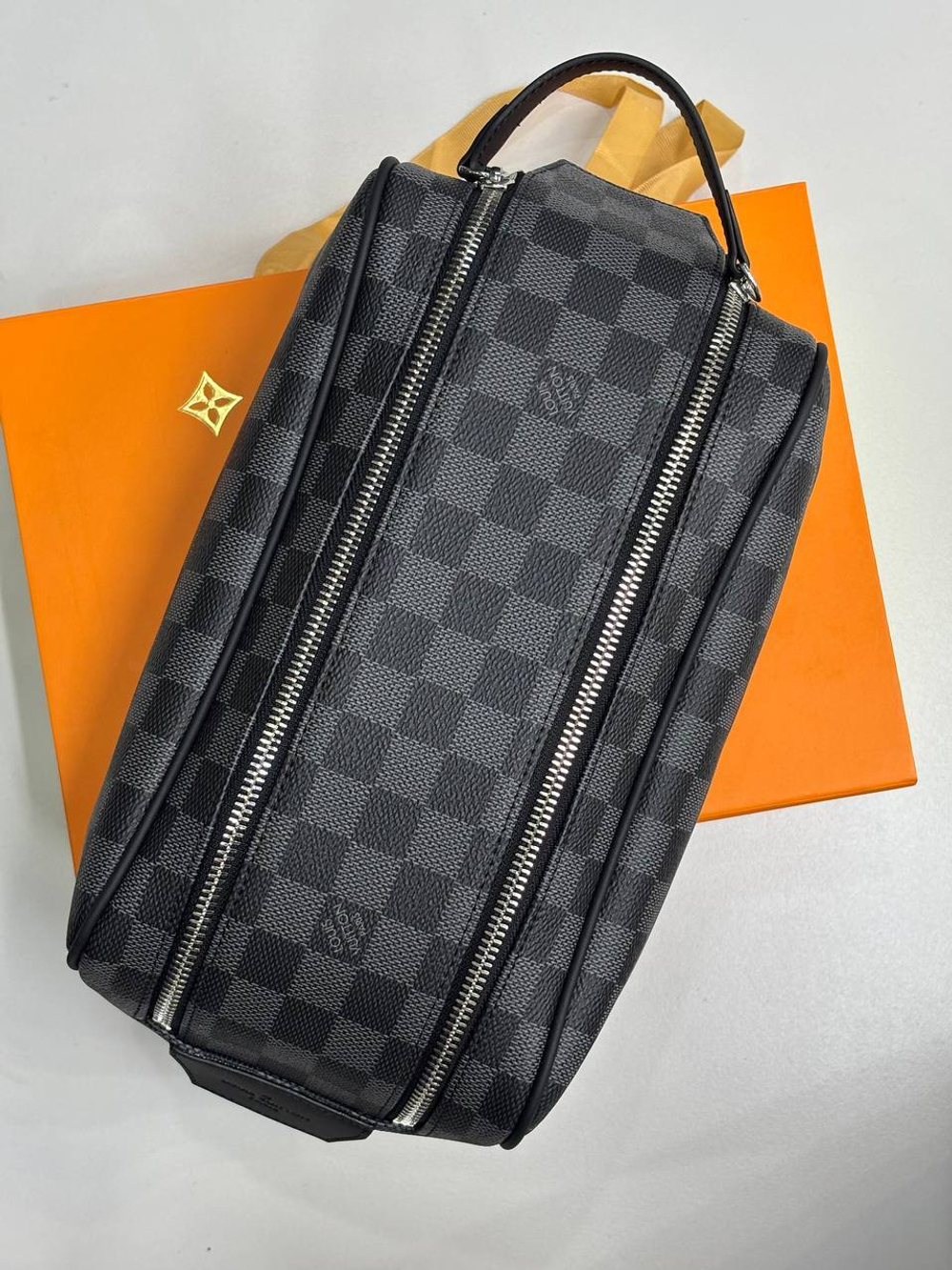 Косметичка Louis Vuitton