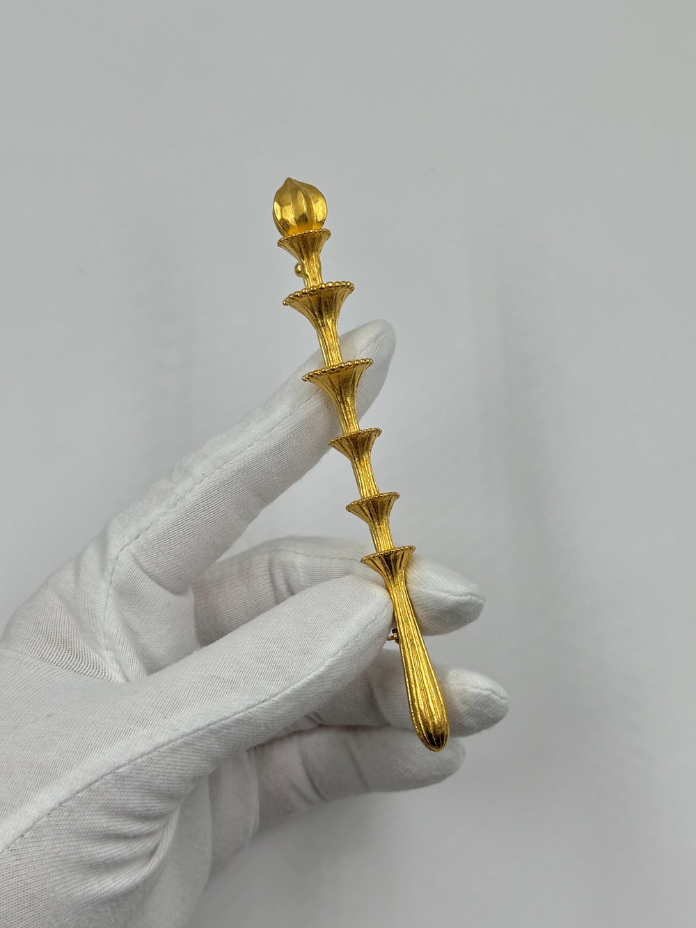 Брошь Karl Lagerfeld