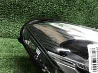 Фара правая BMW X1 F48 (2015-2019) LED
