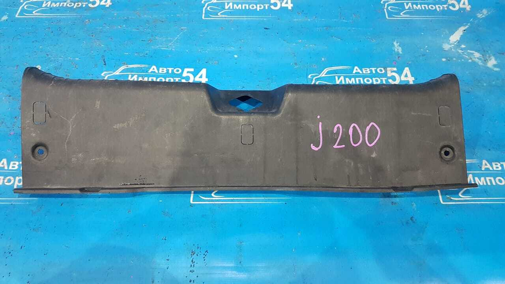 Накладка на замок багажника CHEVROLET LACETTI 2011