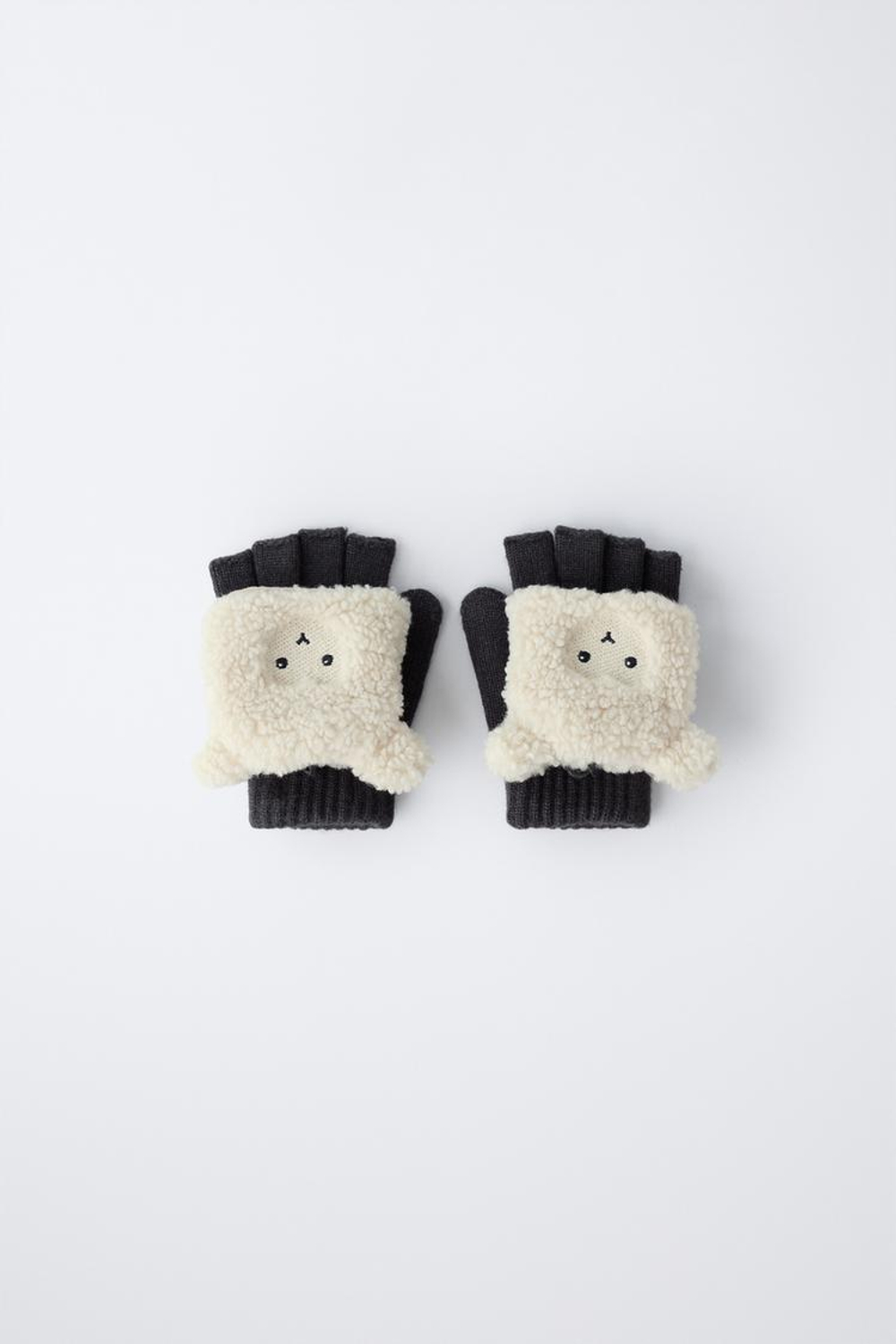 ZARA МИТЕНКИ С ВЫШИВКОЙ ОВЕЧКИ ИЗ ИСКУССТВЕННОЙ ОВЧИНЫ, СЕРЫЙ МЕЛАНЖ