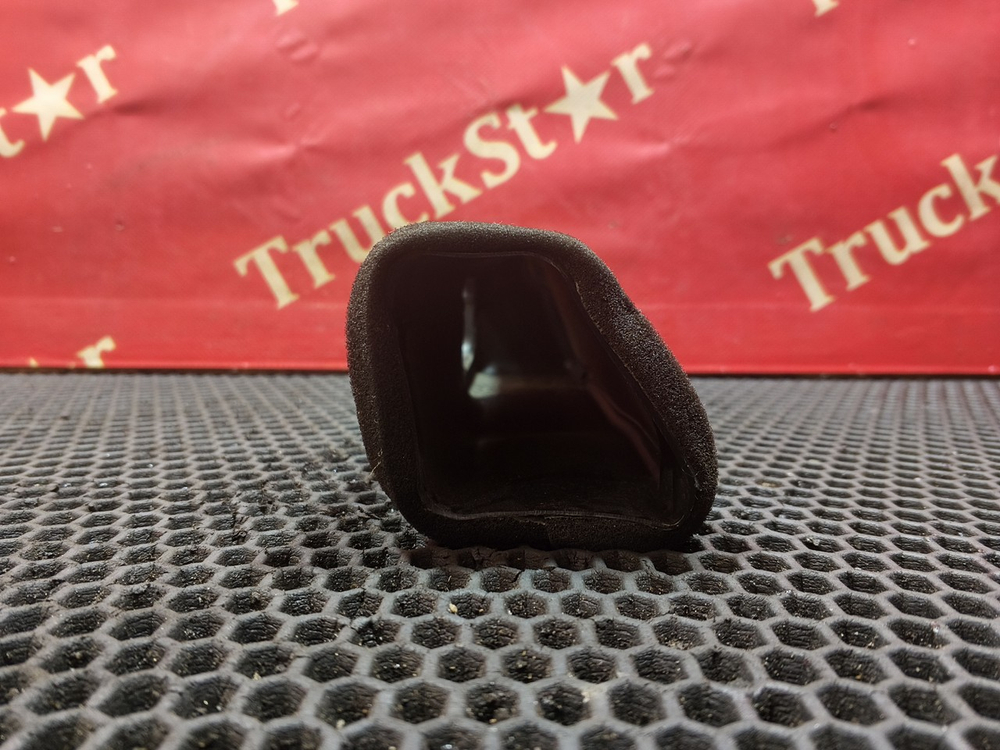 Воздуховод отопителя