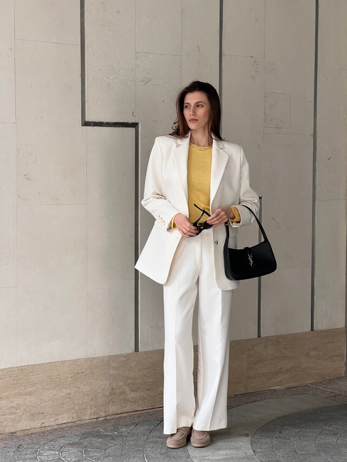 Брюки из плотной ткани молочные прямые