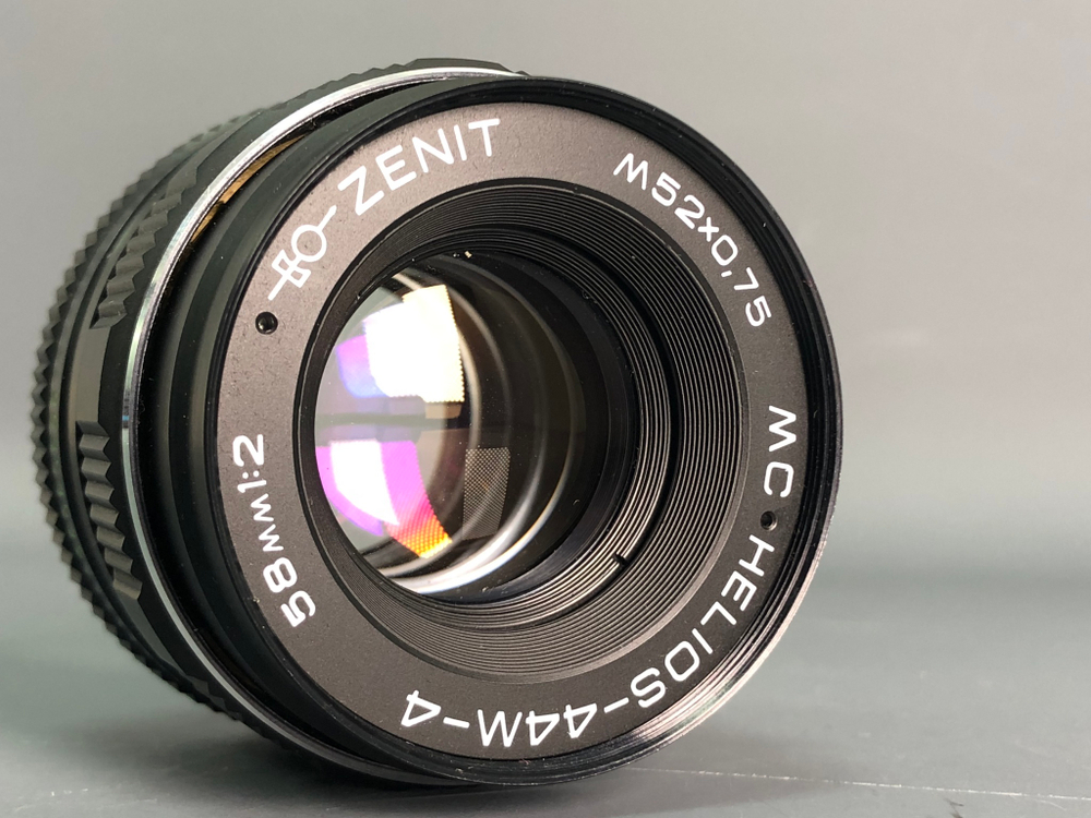 Helios 44M-4 М42