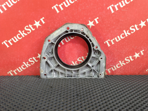 Крышка плиты двигателя