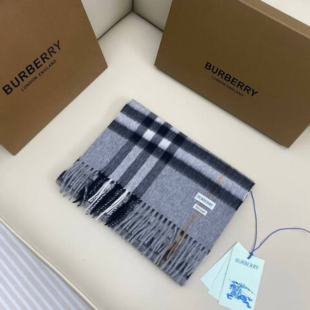 Шарф Burberry