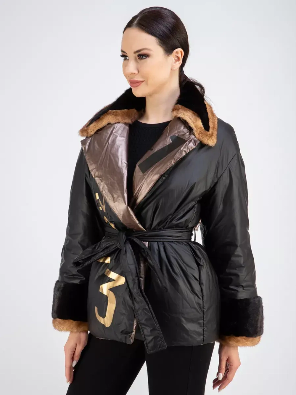 Куртка утепленная с мехом короткая демисезонная