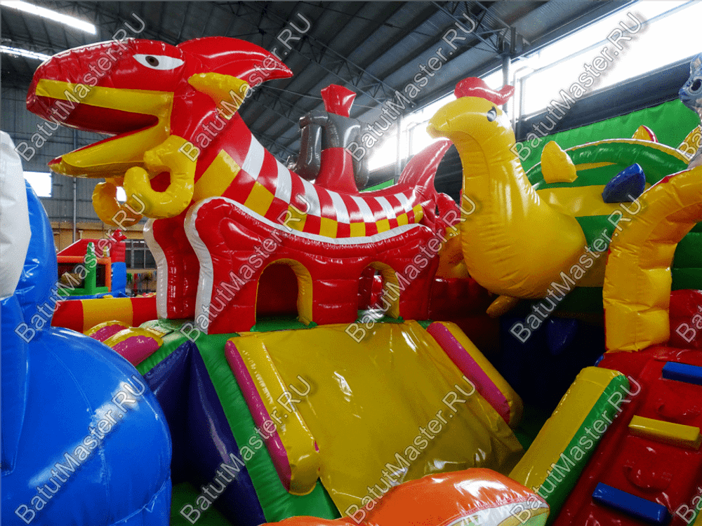 Недорогой батут "Красный дракон" 10*7*3.5 м