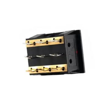 Тройной переключатель KCD4 3 клавиши, с фиксацией.