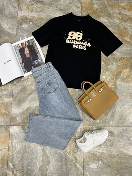 Футболка Balenciaga