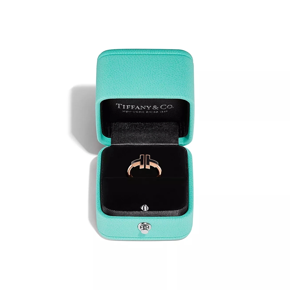 Кольцо из розового золота с чёрным ониксом, Tiffany💠 Exlusive, В наличии