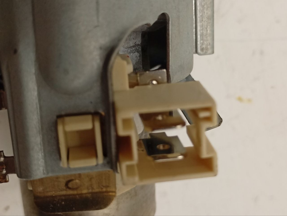 ESL4120 ктп1 ТЭН для посудомоечных машин Electrolux AEG Zanussi 2000W 111145503 б/у