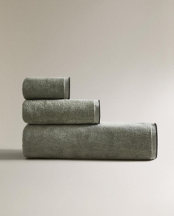 Zara Home - Велюровое банное полотенце с оверлоком, зеленый, 50х90 см