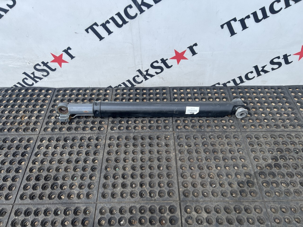 Цилиндр подъёма кабины 2018 г.