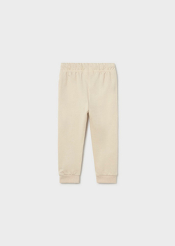 спортивный костюм с футболкой