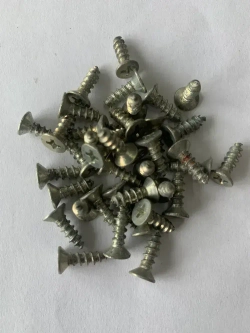 Шуруп 4 x 13 мм 220 шт. 0.219 кг.