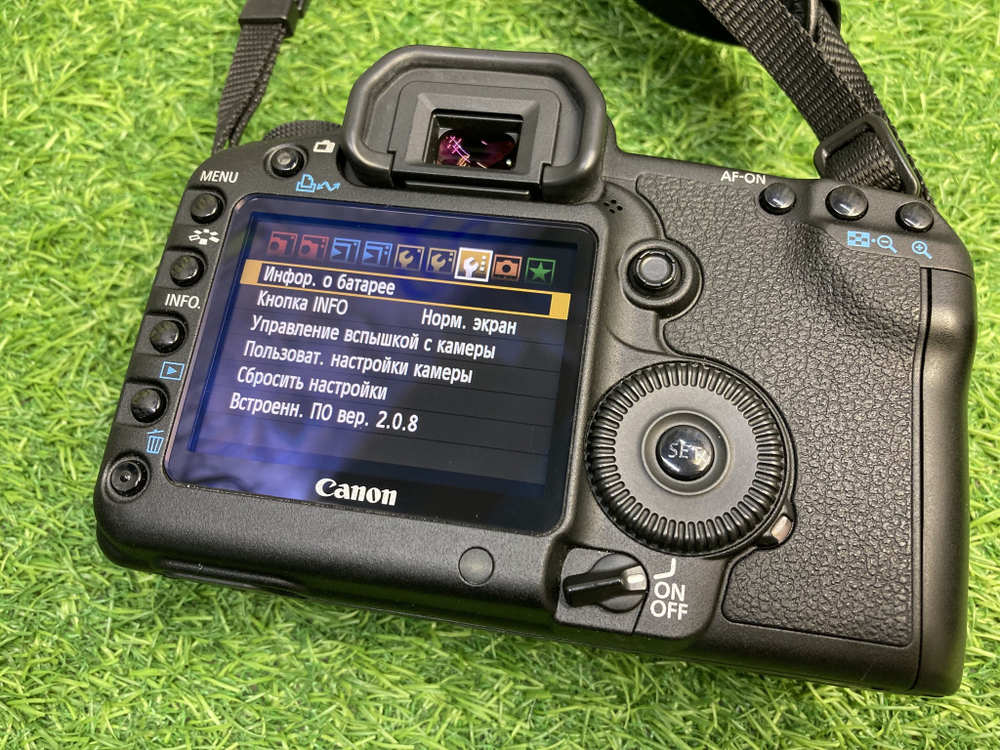 Canon 5D Mark II (1920 кадров) Покупка/Продажа