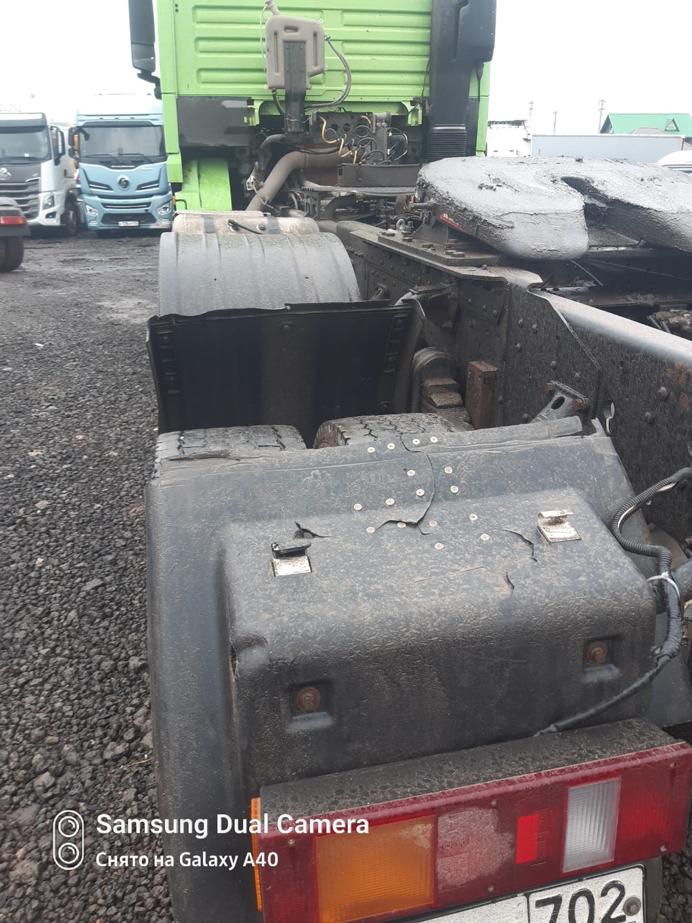 Shacman (Shaanxi) SX* 6x6 Седельный тягач SX42586W385C (Дизельный, 10,8 л, 441 л.с., МТ)