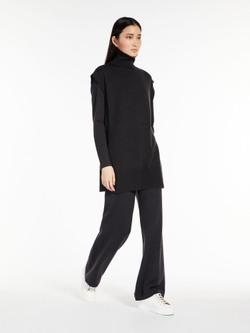MAX MARA