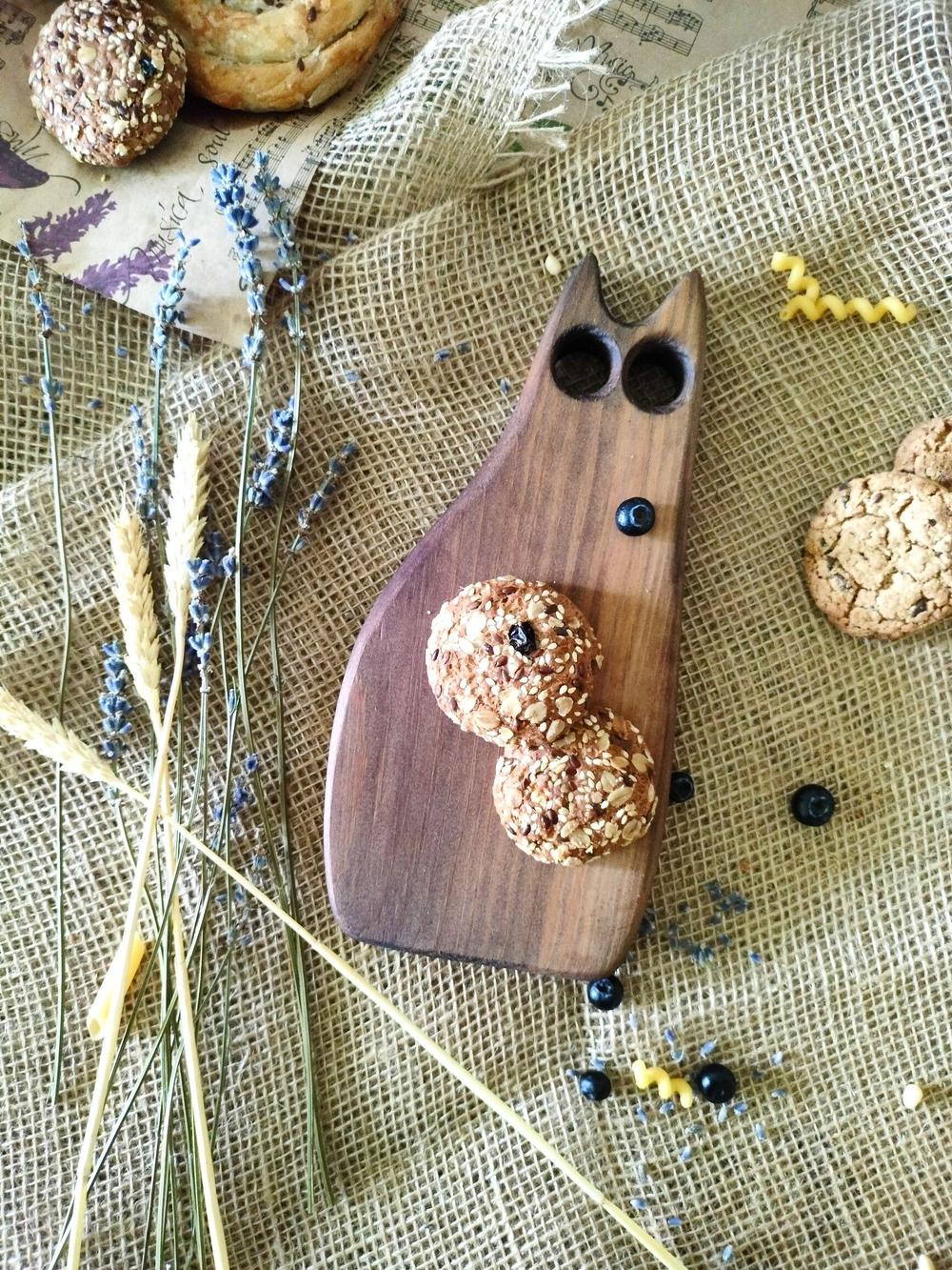 Доска разделочная из дерева сервировочная