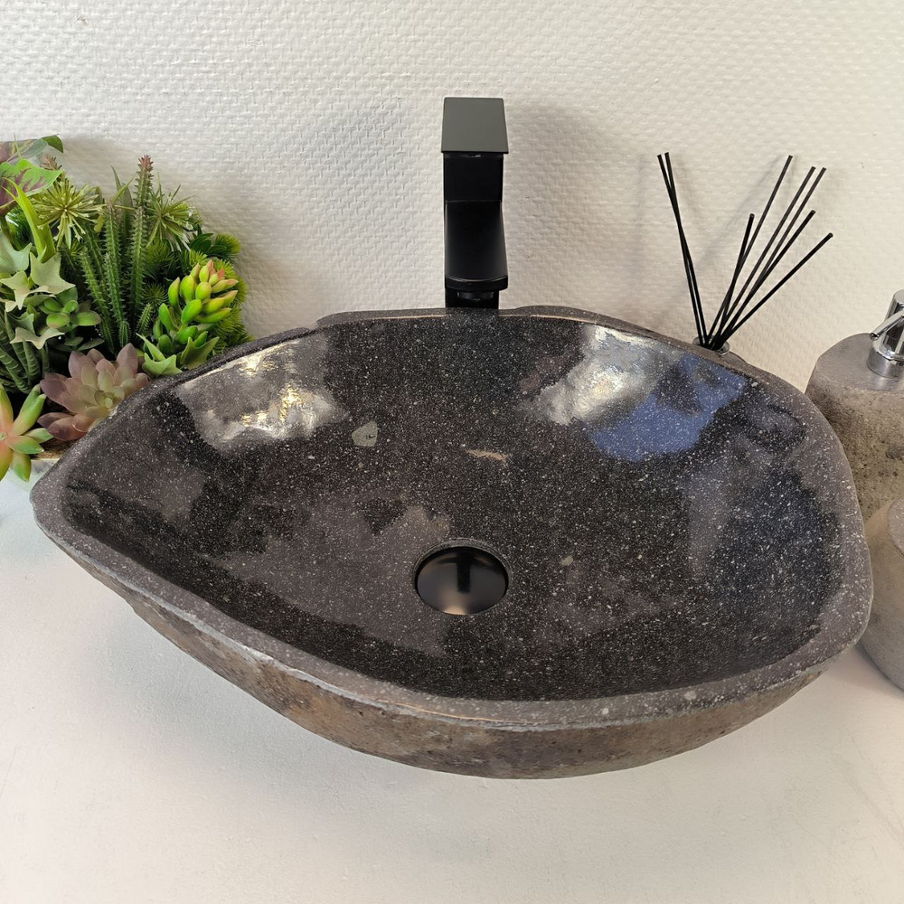 Раковина из речного камня RS-65367 48*37*15 0857
