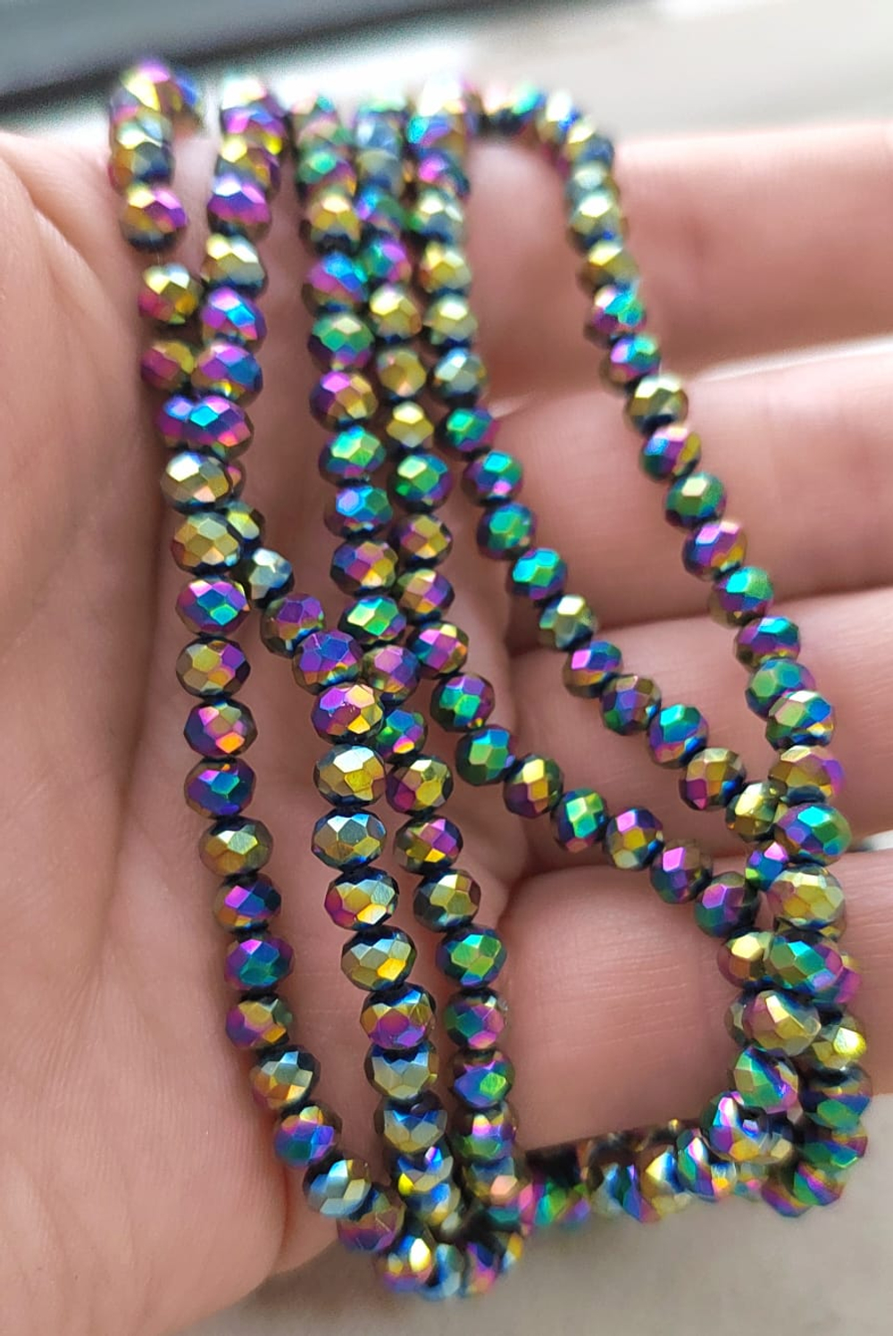 сгр4-б Стекло граненое 4*3мм, рондель, бензиновый, нить 37см