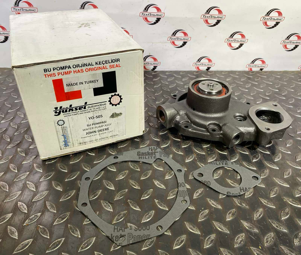 Водяная помпа RE40451