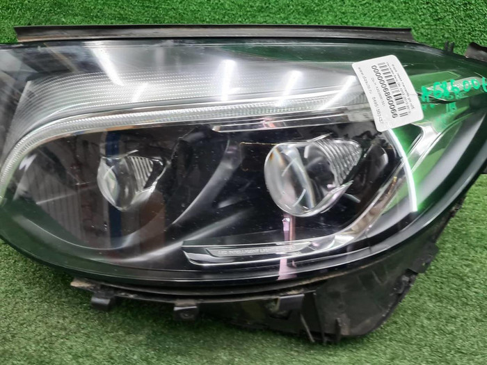 Фара левая Mercedes GLC X253 (2015-2019) LED