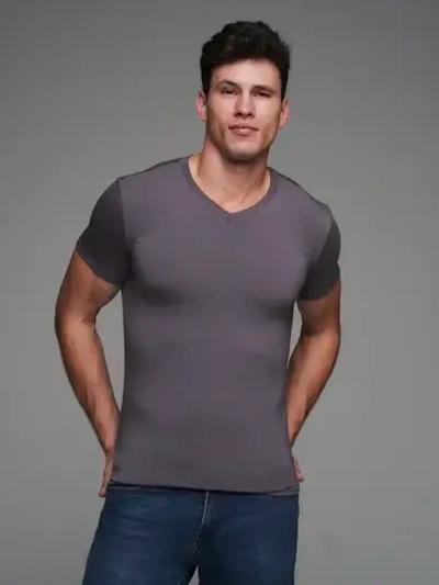 Футболка V-вырез однотонная облегающая