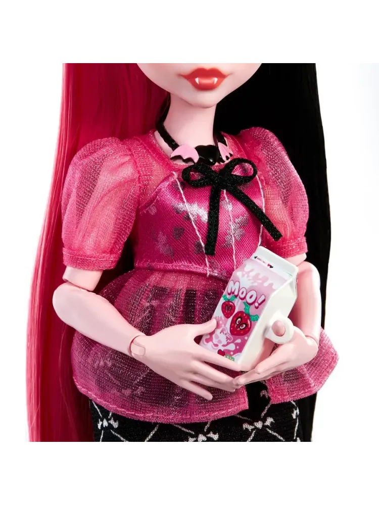 Кукла Day Out Draculaura HKY71