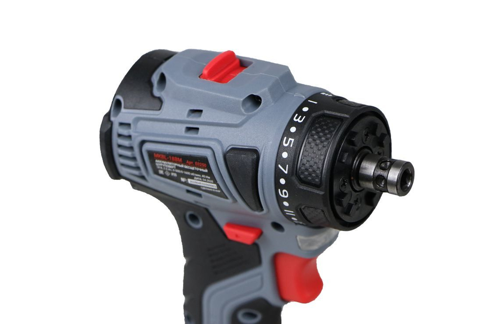 Аккумуляторный бесщеточный шуруповерт со сменными насадками PROFIPOWER MKBL-18BM (18В, 45Нм, Li-ion-2шт, 2.0Ач, 0,8-10мм, бита, З/У,в кейсе)