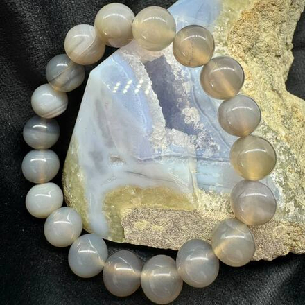 Браслет из Халцедона