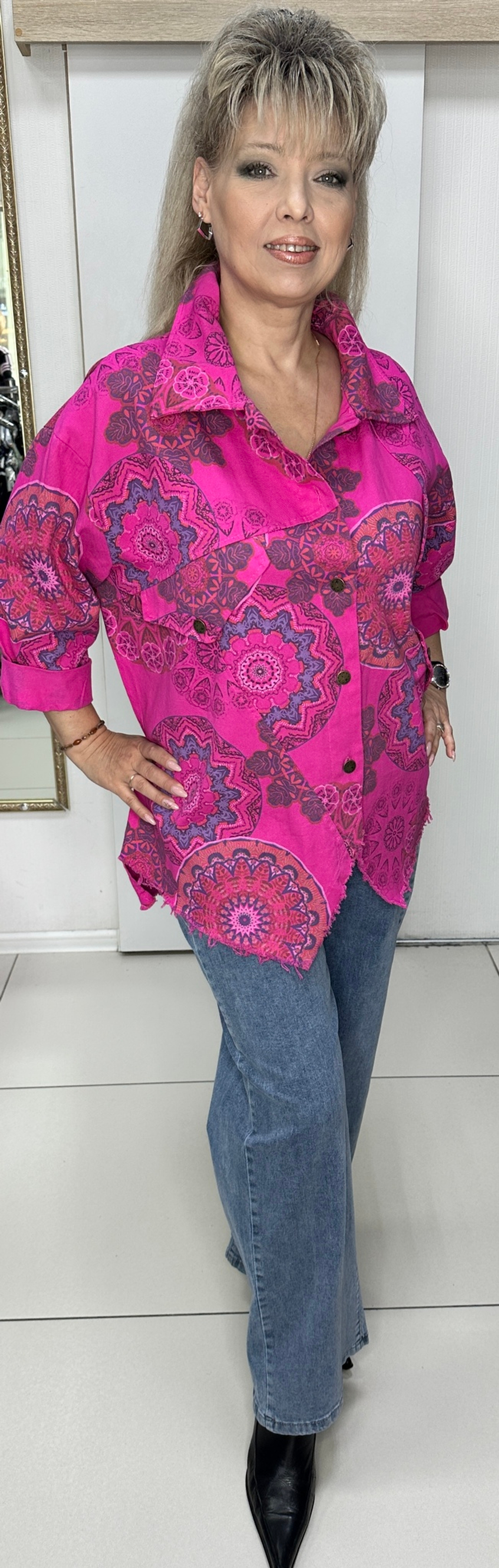 Яркий, цветной, джинсовый жакет-рубашка