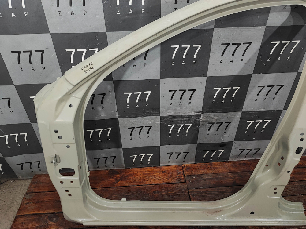 Боковина левая LADA Vesta 15-нв Новая Оригинал 8450102327