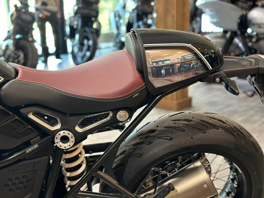 BMW R nineT серии 100 Years Edition  2023