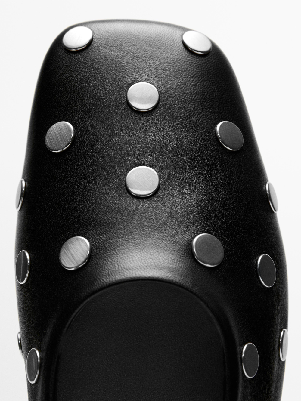 Massimo Dutti Балетки с заклепками и квадратным верхом, черный