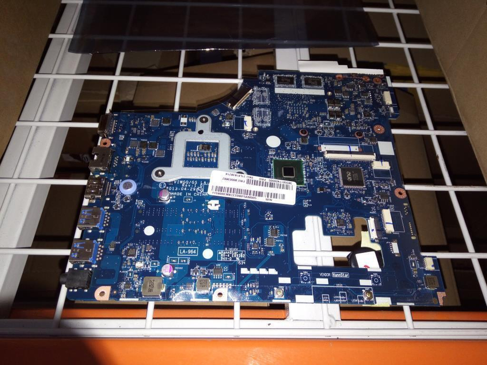 Материнская плата для ноутбука Lenovo G510 VIWGQ/VIWGS LA-9641P W8P DIS HD 8570M DC 1G (90003682), оригинал