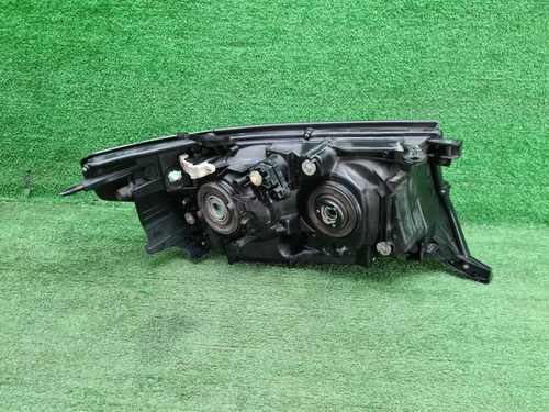 Фара левая Toyota Land Cruiser 200 (07-12) галоген