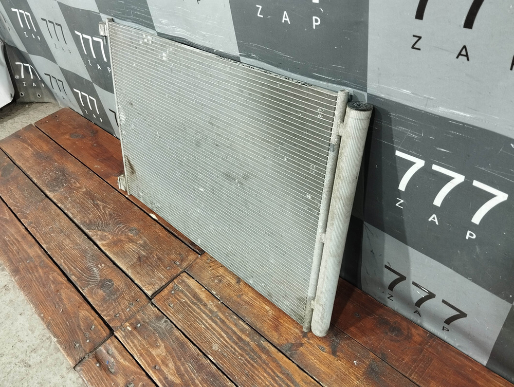 Радиатор кондиционера Mercedes E W213, C W205 БУ Оригинал A0995000454