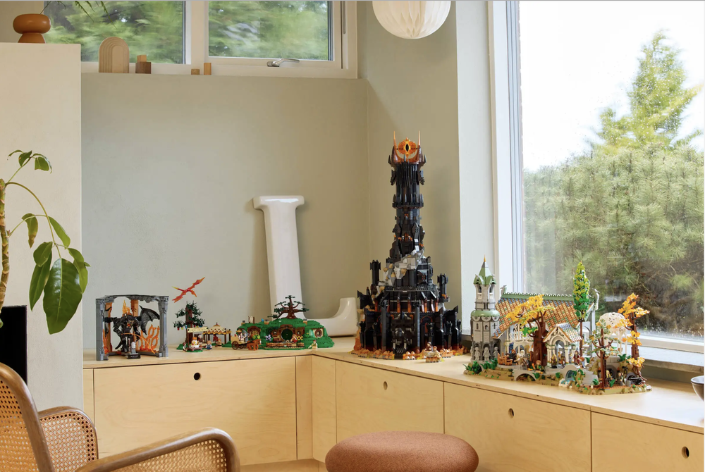 Конструктор LEGO Icons 10367 Властелин колец: Балрог книжный уголок