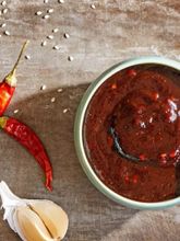 Острый соус бульгоги для свинины Beksul Bulgogi 2,2 кг
