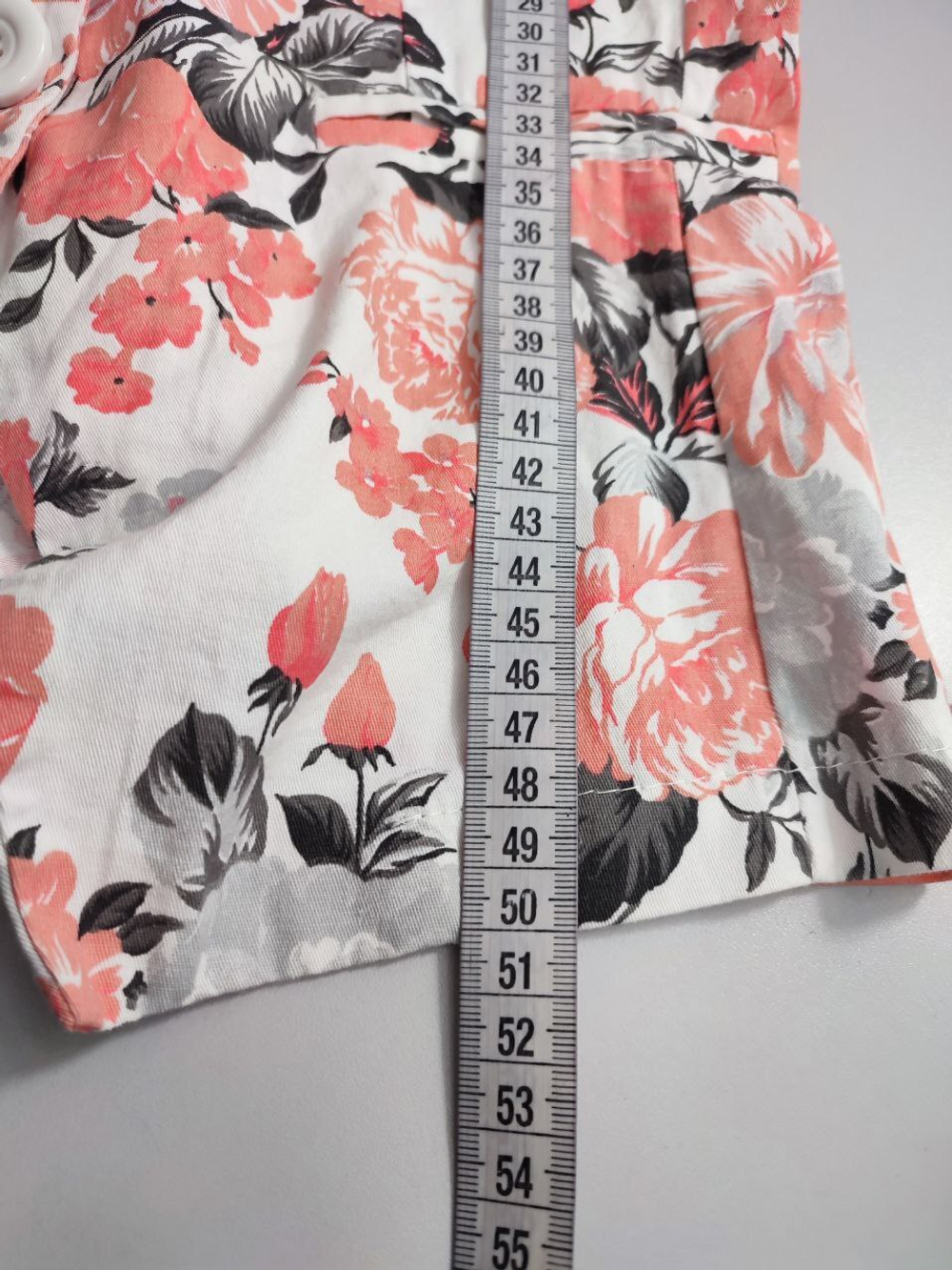 Жакет с цветами 42 размер