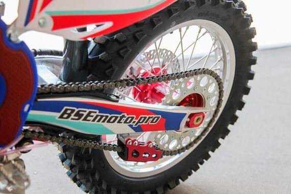 Мотоцикл кроссовый эндуро BSE RTC-300R 3.0