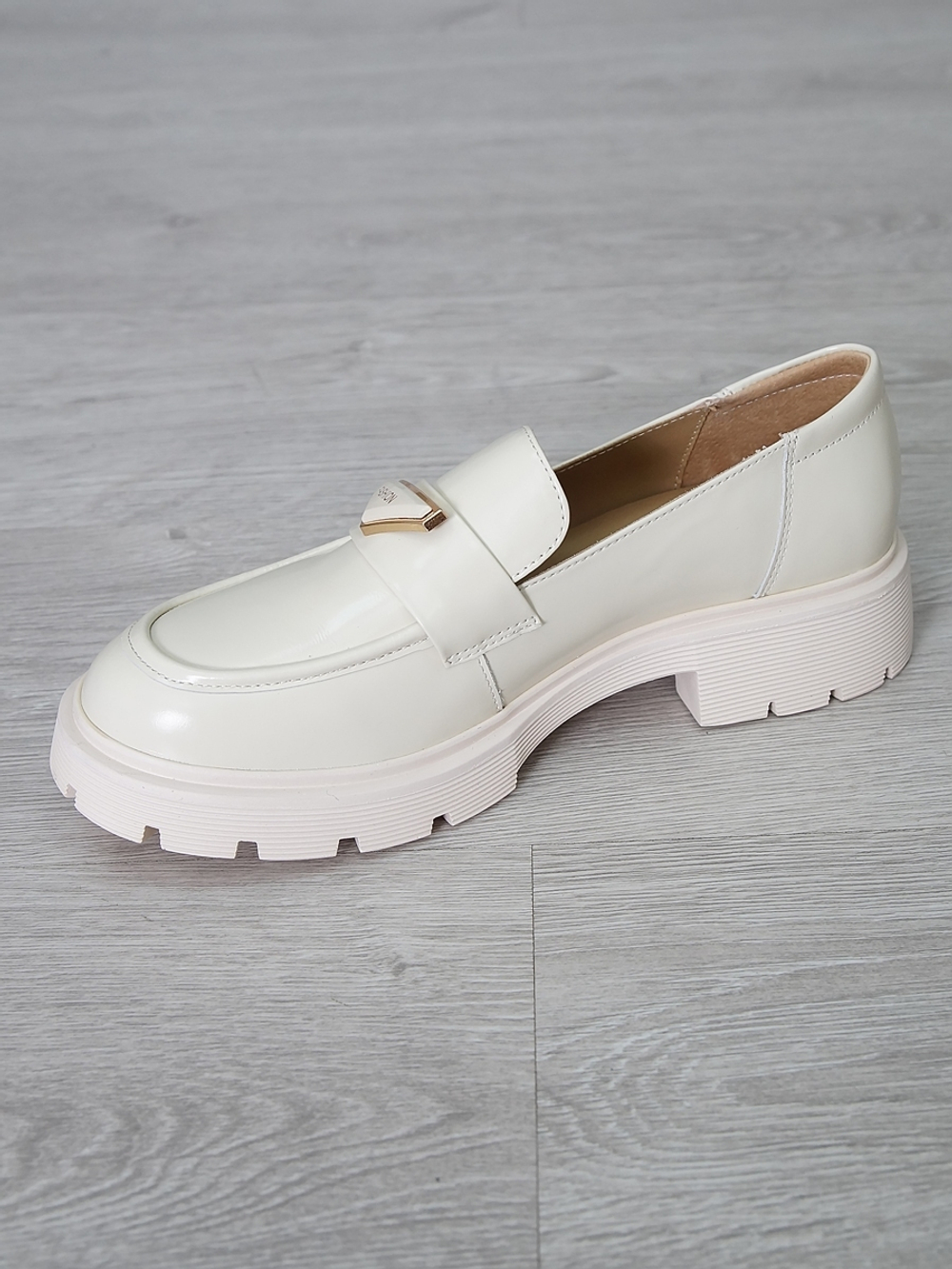 Туфли женские MALIN DEGELY 711-2