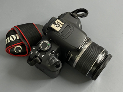 Canon EOS 650D Kit 18-55mm IS