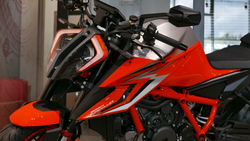1290 SUPER DUKE R EVO