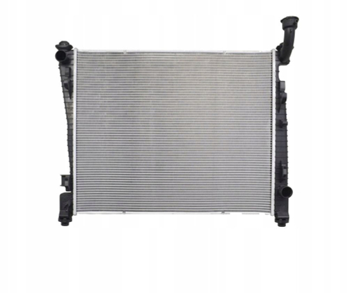 Радиатор охлаждения Jeep Grand Cherokee 4 WK2