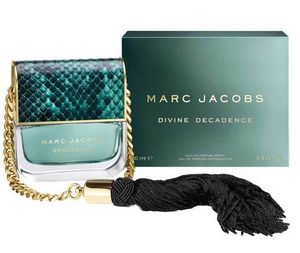 Marc Jacobs Divine Decadence Eau De Parfum